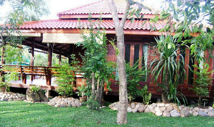 พาน้องหมาเที่ยวอัมพวาพักที่บ้านสวนลีลาวดี อัมพวา