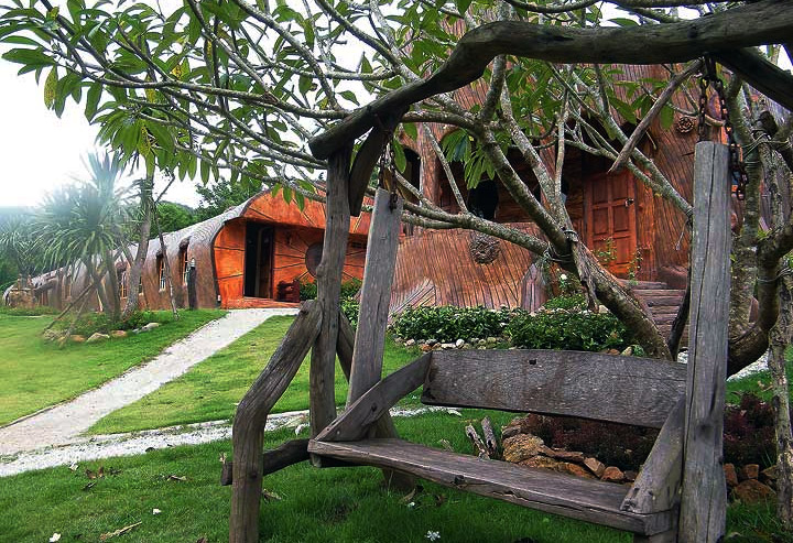 พาน้องหมาเที่ยว น้องหมาพักได้ที่สวนผึ้งคันทรี ฮิลล์ รีสอร์ท ราชบุรี