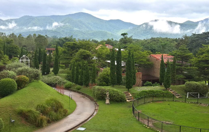 พาน้องหมาเที่ยวและพักได้ที่ลา ทอสคานา La Toscana สวนผึ้งราชบุรี