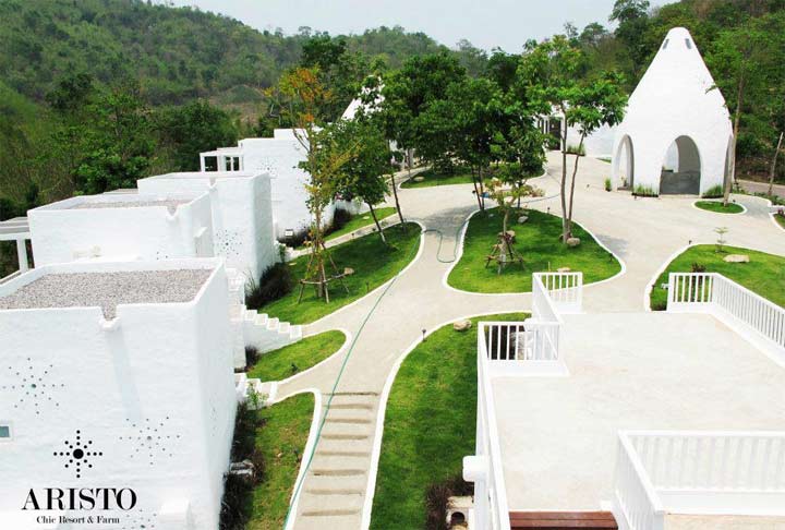 อริสโต ชิค รีสอร์ท แอนด์ ฟาร์ม รีสอร์ทสวนผึ้งน้องหมาพักได้