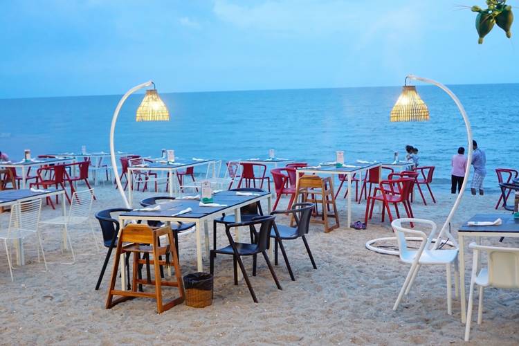 ที่พักติดหาดชะอำน้องหมาพักได้