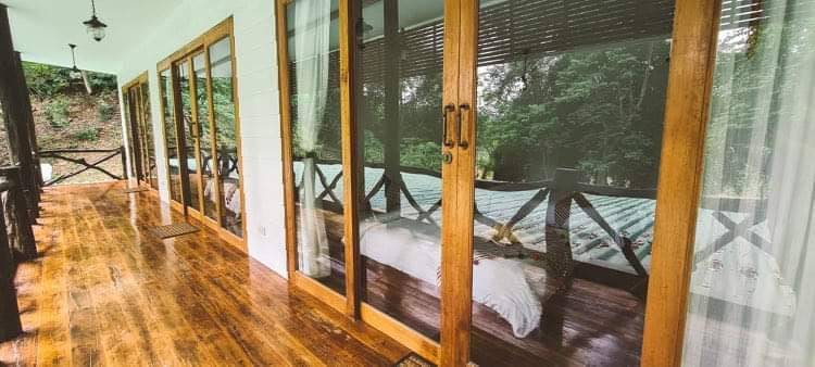ที่พักป่าละอูหัวหินหมาพักได้