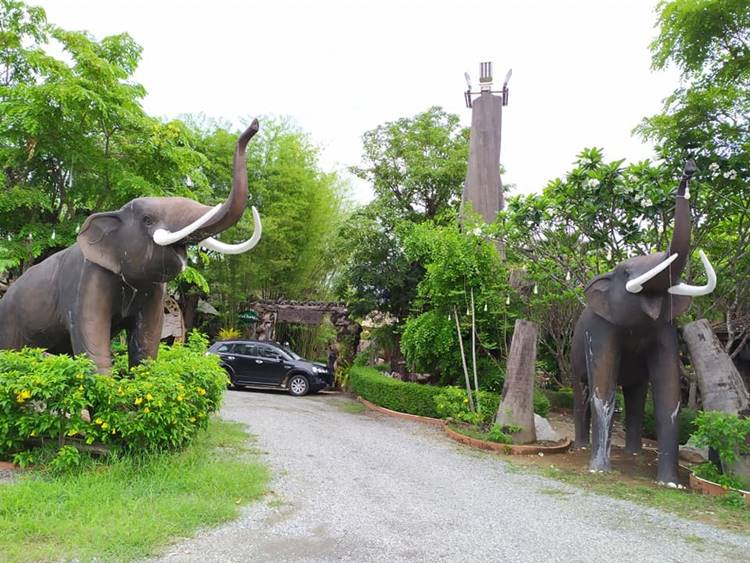 ที่พักเด่นชัย แพร่ น้องหมาพักได้
