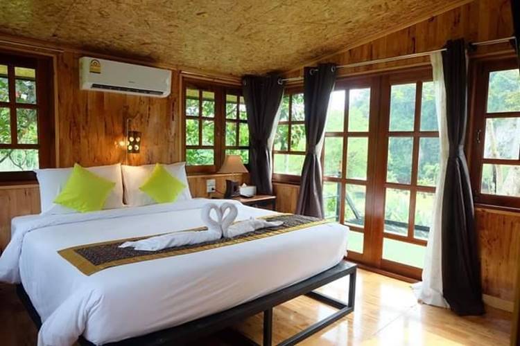 ที่พักเขื่อนเชี่ยวหลานหมาพักได้