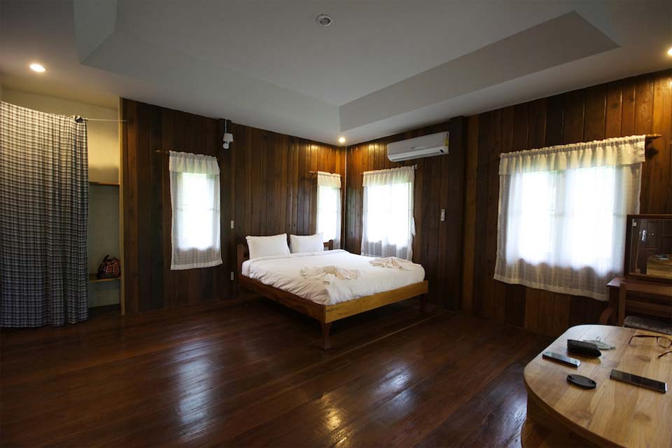 บ้านพราวฟ้าน้องหมาพักได้ สวนผึ้ง