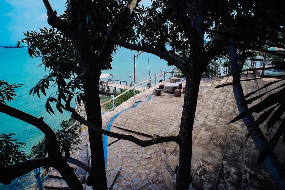 ริมทะเลรีสอร์ทเกาะสีชังหมาพักได้