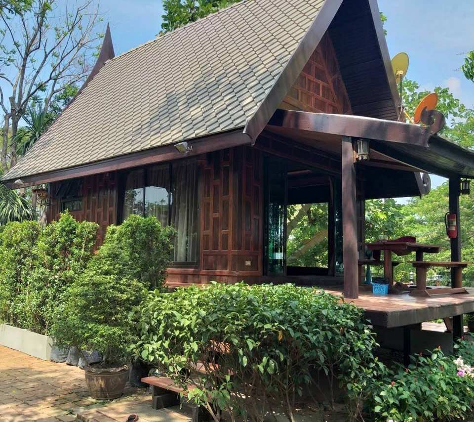 ที่พักริมน้ำอยุธยาน้องหมาพักได้
