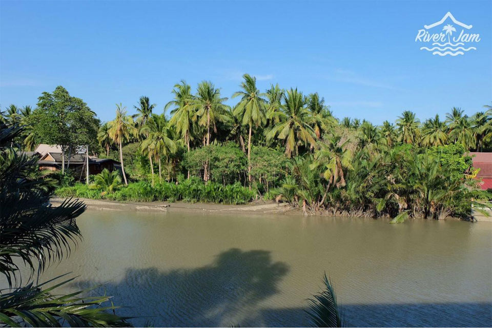 River Jam ที่พักอัมพวาน้องหมาพักได้