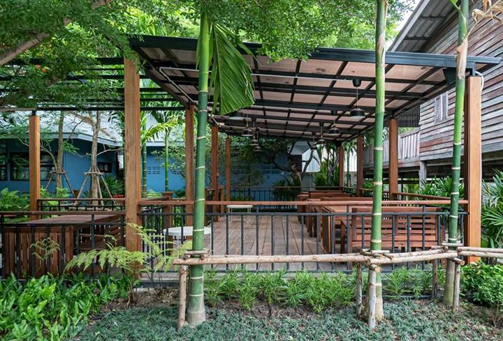 ร้านกาแฟพัทยาน้องหมาเข้าได้