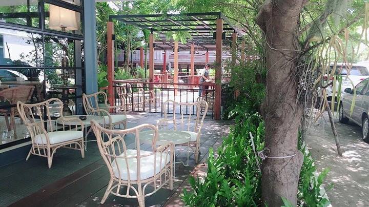 ร้านกาแฟพัทยาน้องหมาเข้าได้